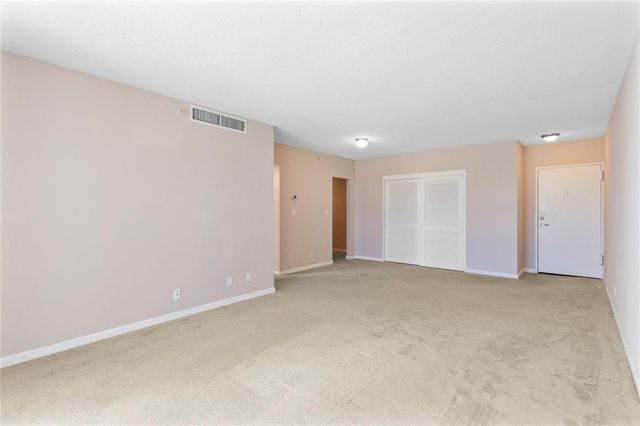3001 S Ocean Drive 333, Hollywood, FL 33019