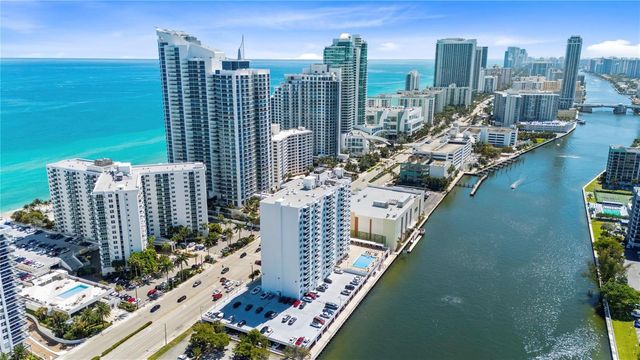 3001 S Ocean Drive 333, Hollywood, FL 33019