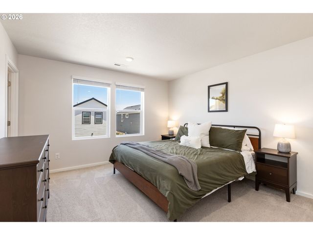 520 STUBB Rd, Woodburn, OR 97071