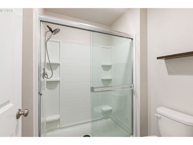 520 STUBB Rd, Woodburn, OR 97071