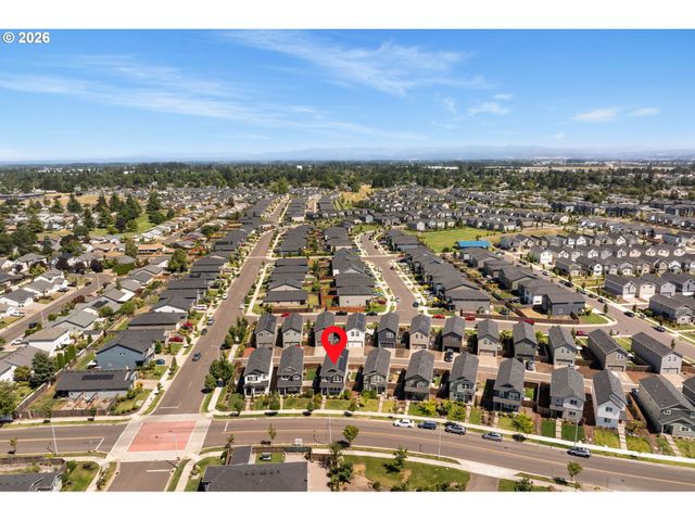 520 STUBB Rd, Woodburn, OR 97071