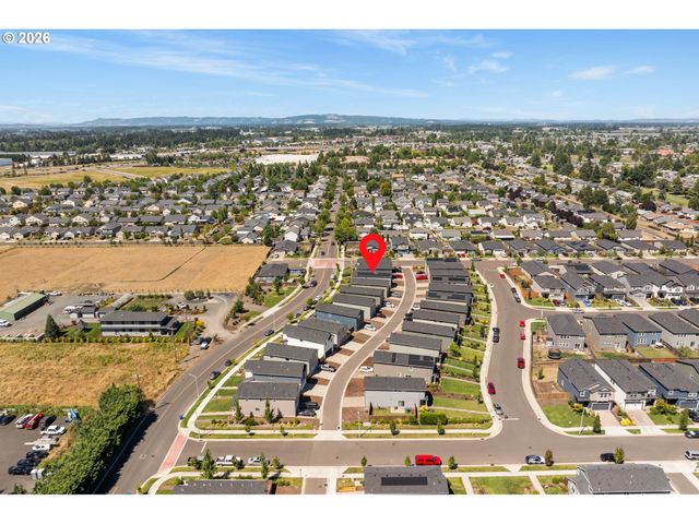 520 STUBB Rd, Woodburn, OR 97071