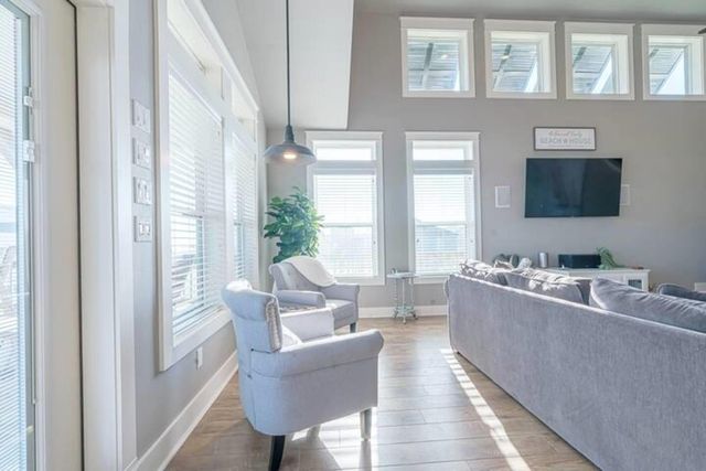 2139 Gulf, Crystal Beach, TX 77650