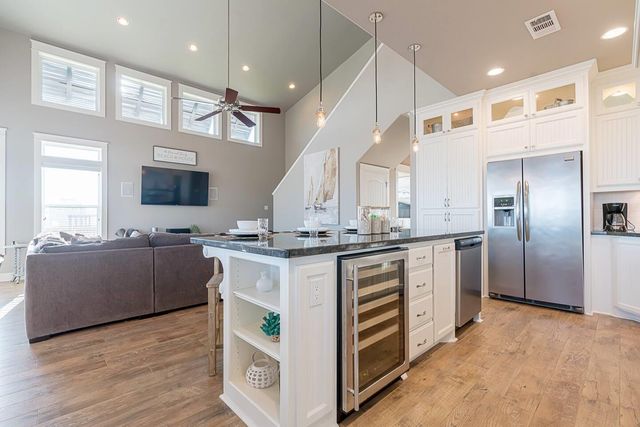 2139 Gulf, Crystal Beach, TX 77650