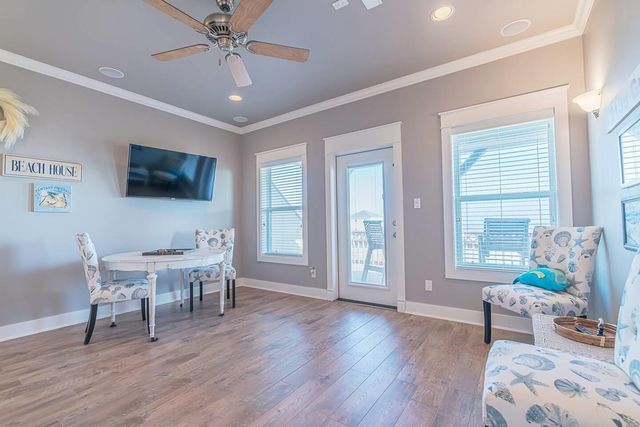 2139 Gulf, Crystal Beach, TX 77650