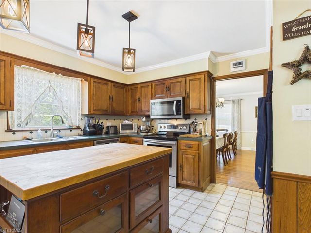 317 Nc Highway 62, Randleman, NC 27317