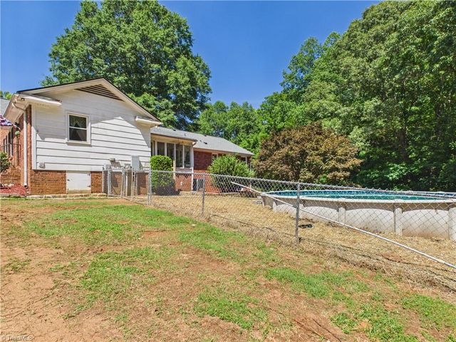 317 Nc Highway 62, Randleman, NC 27317