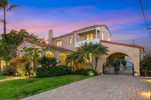 3647 Hyacinth Dr, San Diego, CA 92106