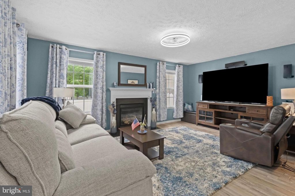 Image 18 of property listing at 609 FROGS LEAP CT, Glen Burnie, MD 21060