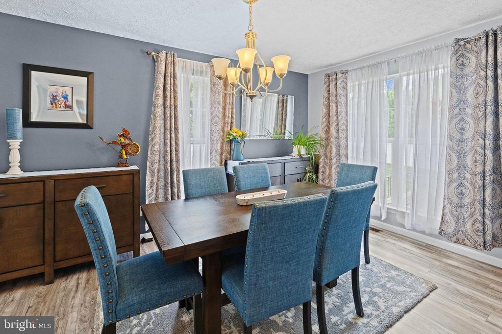 Image 23 of property listing at 609 FROGS LEAP CT, Glen Burnie, MD 21060