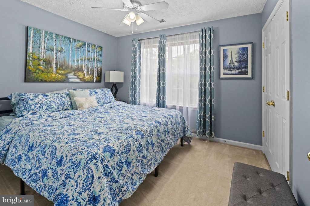 Image 41 of property listing at 609 FROGS LEAP CT, Glen Burnie, MD 21060