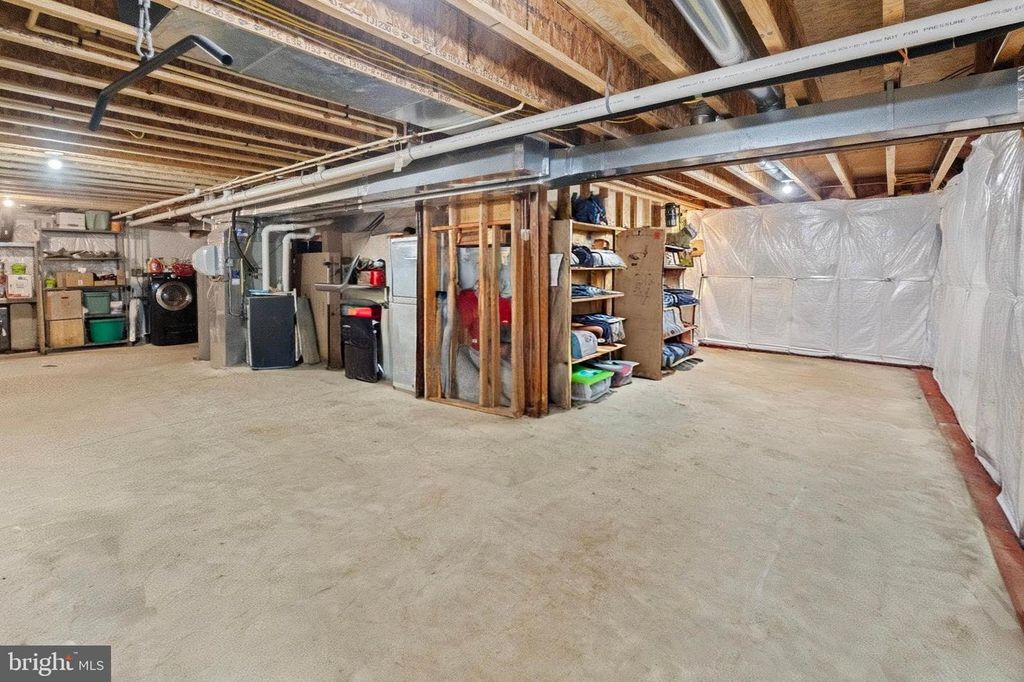Image 47 of property listing at 609 FROGS LEAP CT, Glen Burnie, MD 21060