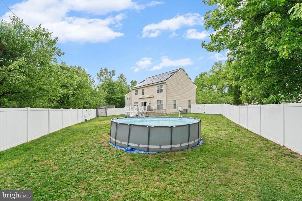 Image 48 of property listing at 609 FROGS LEAP CT, Glen Burnie, MD 21060