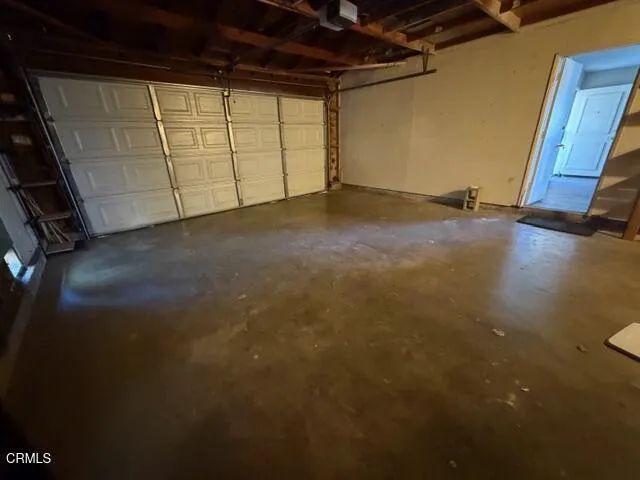 9488 El Cajon Street, Ventura, CA 93004