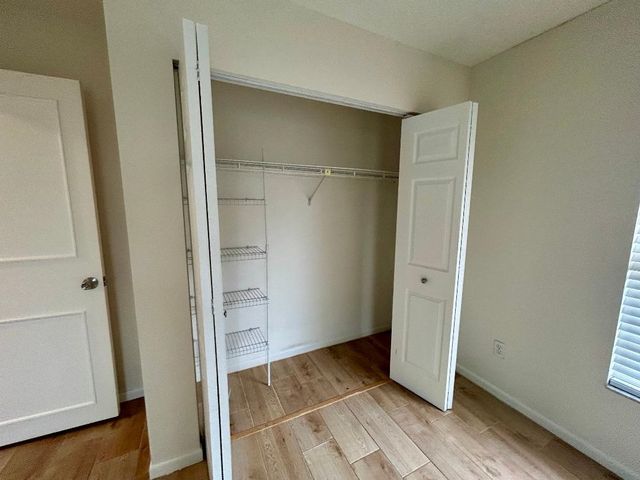 1023 Dorado Dr, St Augustine, FL 32086