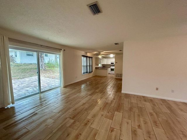 1023 Dorado Dr, St Augustine, FL 32086