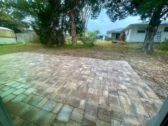 1023 Dorado Dr, St Augustine, FL 32086