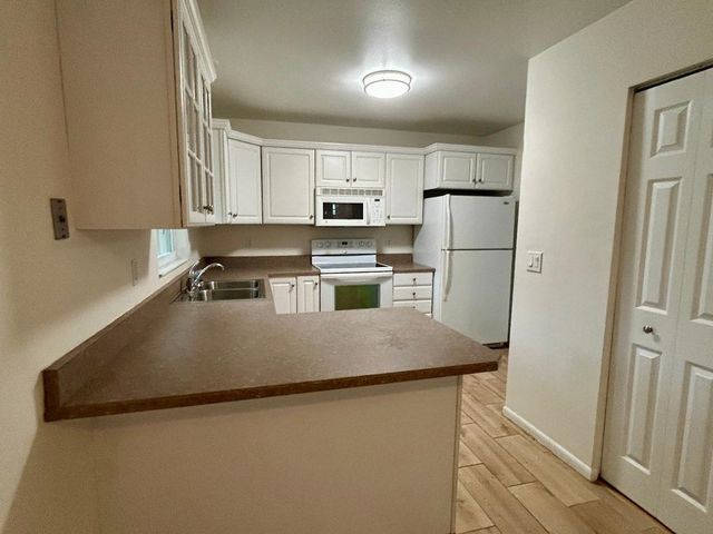 1023 Dorado Dr, St Augustine, FL 32086