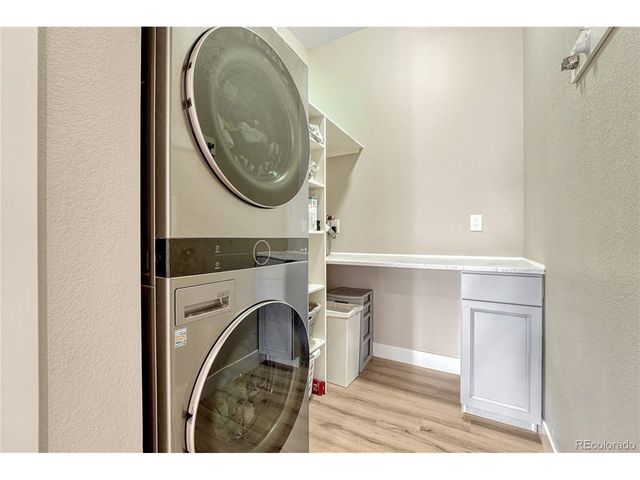 8069 S Elk Way, Aurora, CO 80016