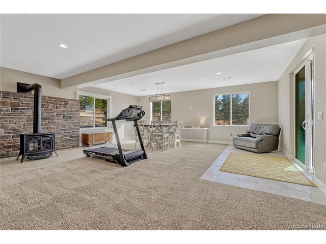 8069 S Elk Way, Aurora, CO 80016