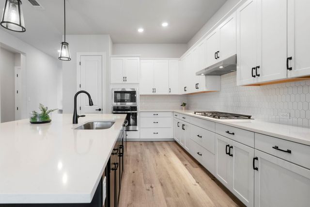 280 Moonlit Stream PASS, Dripping Springs, TX 78620