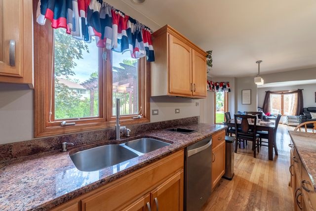 1071 Yamma Ridge, New Lenox, IL 60451
