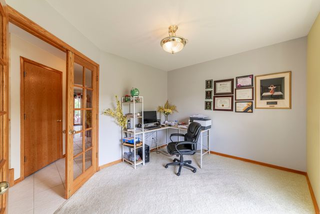 1071 Yamma Ridge, New Lenox, IL 60451