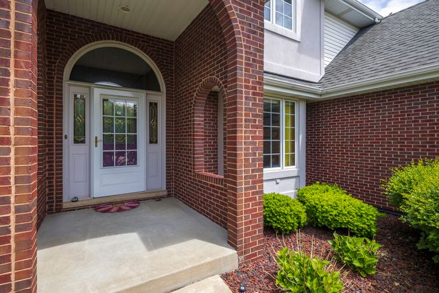 1071 Yamma Ridge, New Lenox, IL 60451