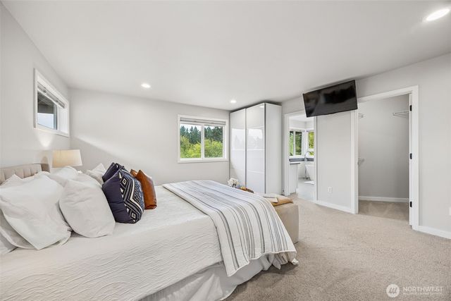 37920 21st Place S, Federal Way, WA 98003