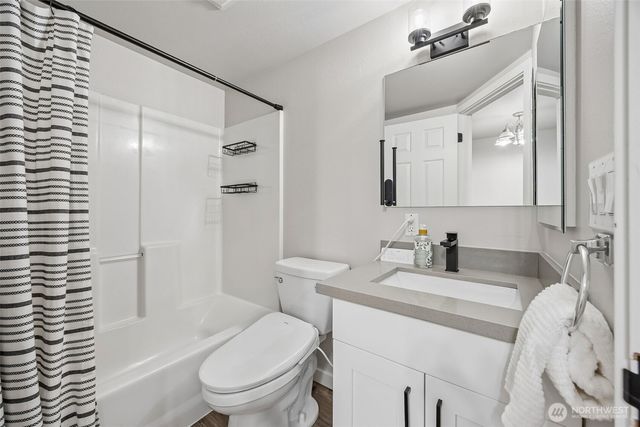 37920 21st Place S, Federal Way, WA 98003