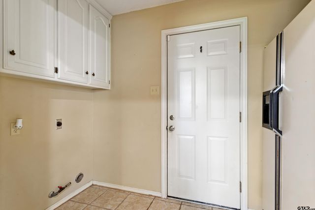19173 Greenleaf Dr., Flint, TX 75762