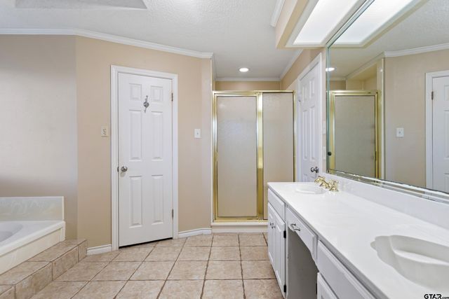 19173 Greenleaf Dr., Flint, TX 75762