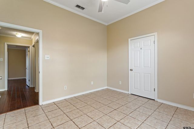 19173 Greenleaf Dr., Flint, TX 75762