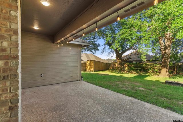 19173 Greenleaf Dr., Flint, TX 75762