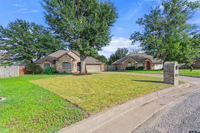 19173 Greenleaf Dr., Flint, TX 75762