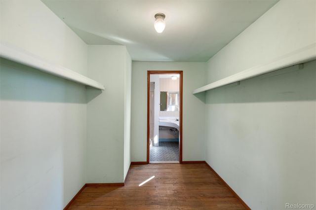30190 Pleasant Trail, Southfield, MI 48076