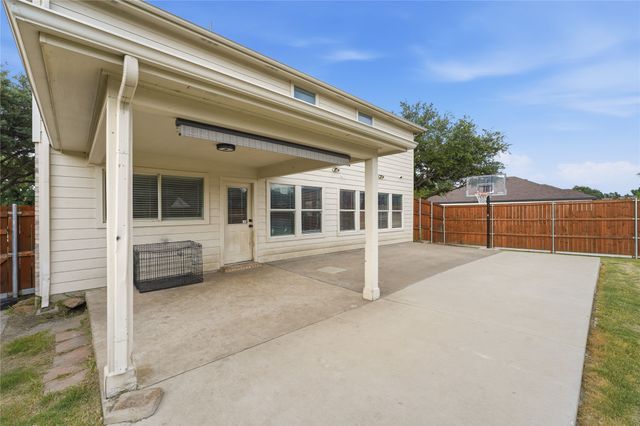 1720 Morning Dove, Aubrey, TX 76227