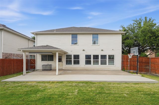 1720 Morning Dove, Aubrey, TX 76227