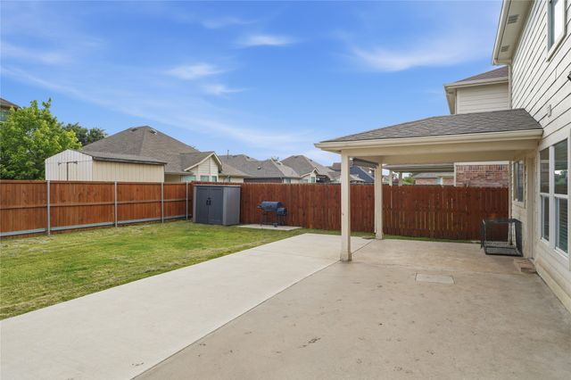 1720 Morning Dove, Aubrey, TX 76227