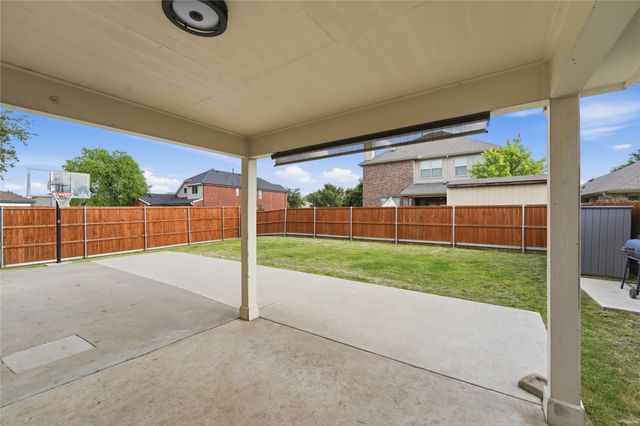 1720 Morning Dove, Aubrey, TX 76227