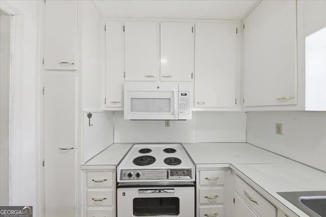 199 Lunie Drive, Mableton, GA 30126