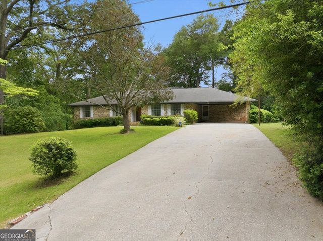 199 Lunie Drive, Mableton, GA 30126