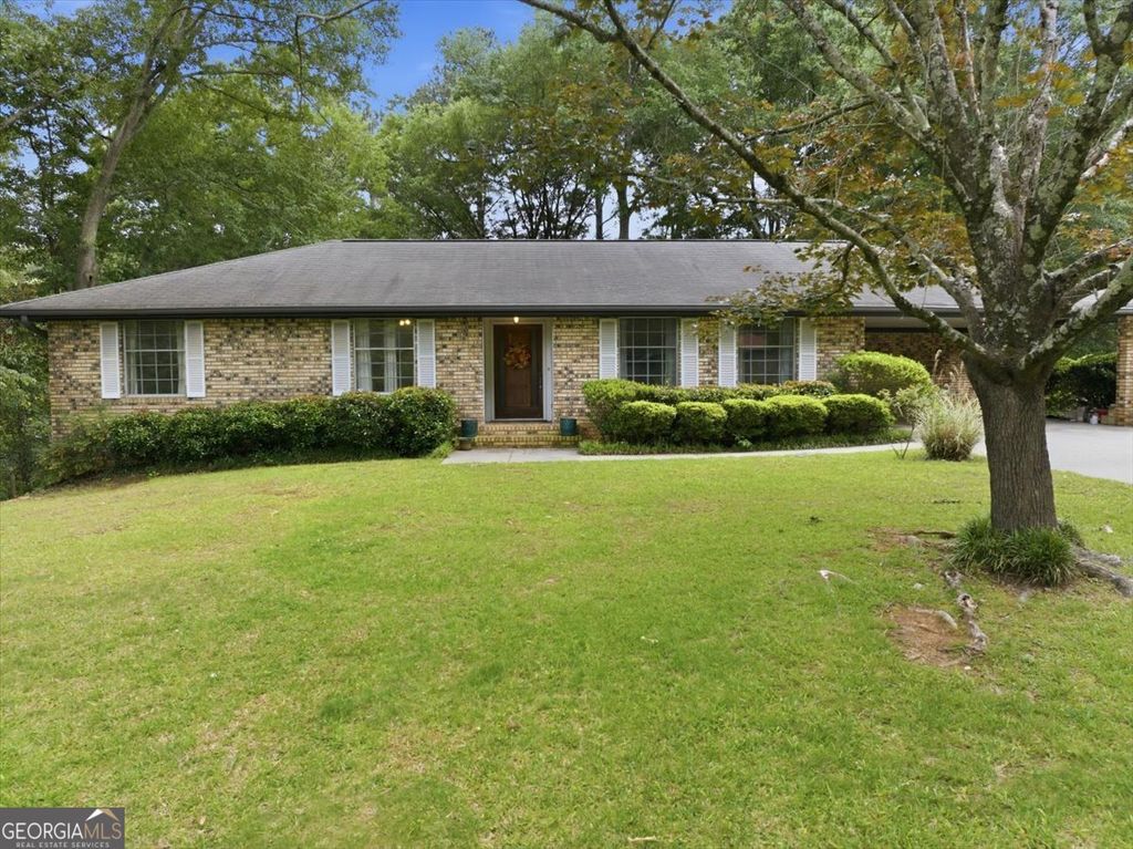 199 Lunie Drive, Mableton, GA 30126