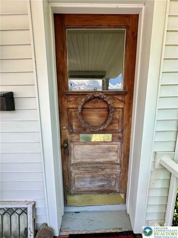414 Center Avenue, Jim Thorpe Boro, PA 18229