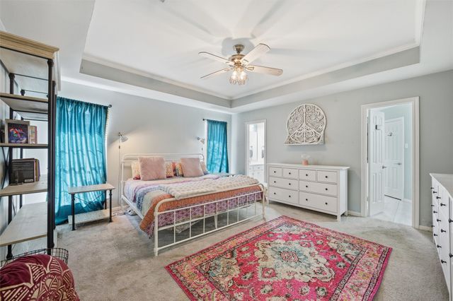 205 Buckingham Place, Hewitt, TX 76643