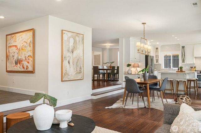6543 81st Avenue SE, Mercer Island, WA 98040