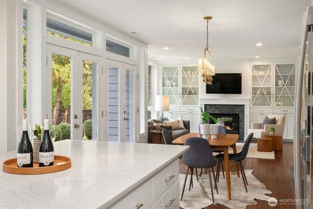 6543 81st Avenue SE, Mercer Island, WA 98040