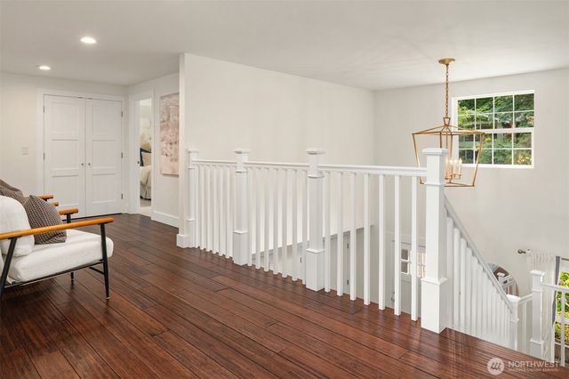 6543 81st Avenue SE, Mercer Island, WA 98040