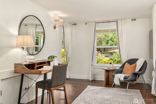 6543 81st Avenue SE, Mercer Island, WA 98040