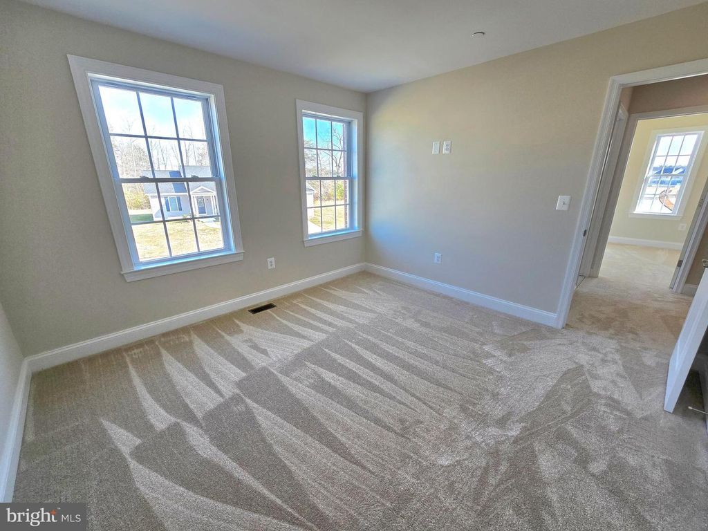 Image 23 of property listing at 3118 ALFALFA CIR, La Plata, MD 20646